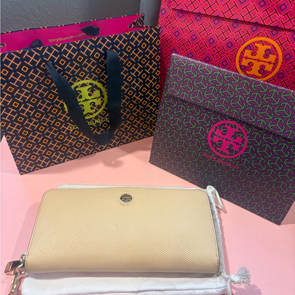 Tory Burch Beige Zip-Around Wristlet Wallet New Comes With Box/Bag